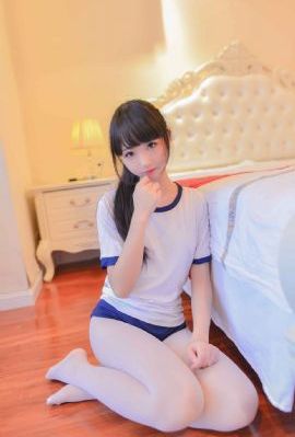 在办公室把护士给爽了动态
